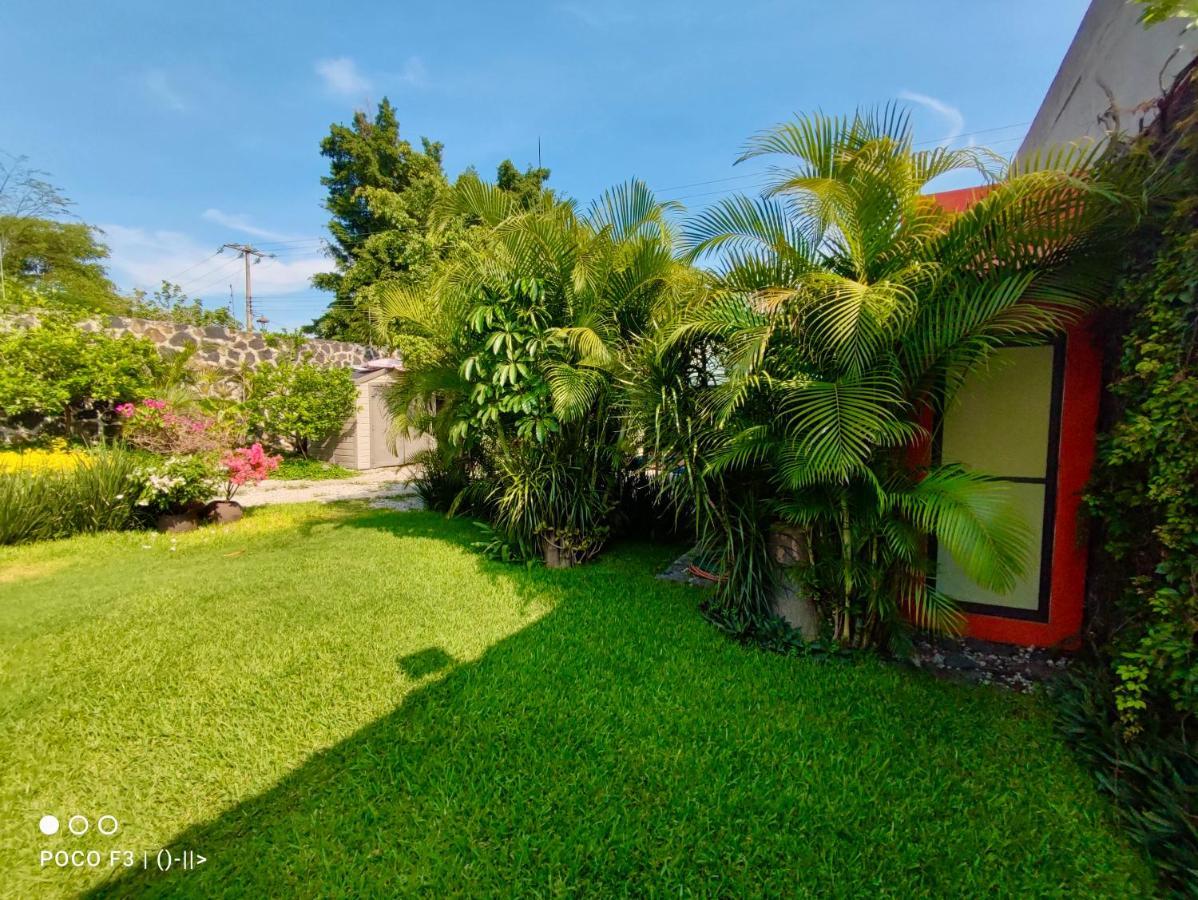 Villas De Brisas Cuernavaca Exteriör bild