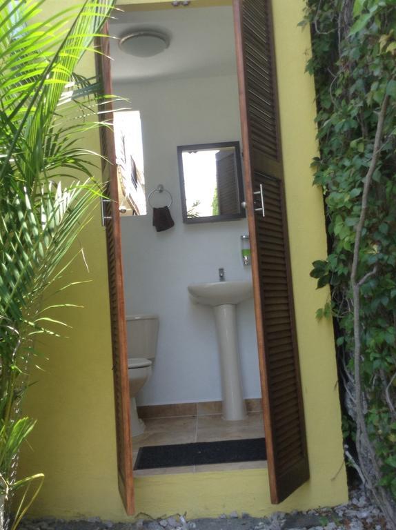 Villas De Brisas Cuernavaca Exteriör bild